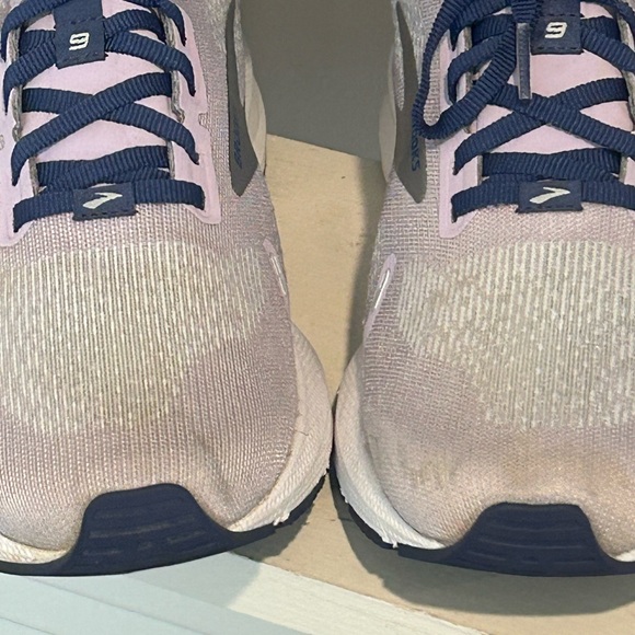 Brooks Launch 9 Shoes Athletic Running Gym Sneakers Womens Sz 9.5 Lilac Purple - Picture 7 of 12